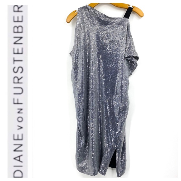 💕SALE💕Diane Von Furstenberg Silver Sequins Dress - Picture 6 of 14